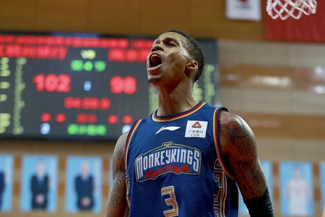 塔图姆41+14凯尔特人克篮网5连胜 雷霆胜魔术