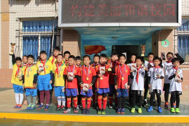 29记三分平历史纪录！绿军揭幕战大胜尼克斯